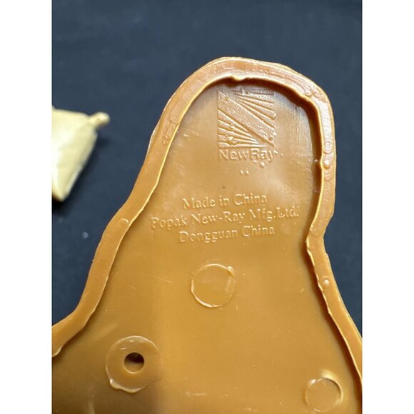 Vintage New Ray Farm 12 Piece Playset Accessories Bales Hay Feed Bags - Picture 7 of 8